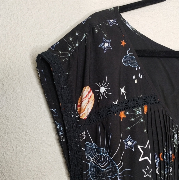 eShakti Pintuck Pleat Lace Trim Constellation Print Crepe Dress Custom Size - Picture 2 of 7